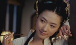 ”《哪吒之魔童闹海》中深入挖掘了申公豹的幕后故事，从“人心中的成见是一座大山”到“申公豹为何成为反派”，角色的多面性让观众在观影中思考人性与命运。